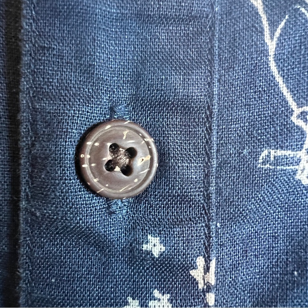 Patagonia Button Down Shirt Hemp Organic Cotton Men's Large Blue Navy Go Solar - Picture 8 of 13